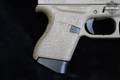 Glock 43 FDE 9mm Luger FDE (Flat Dark Earth) in Good Condition Image 3