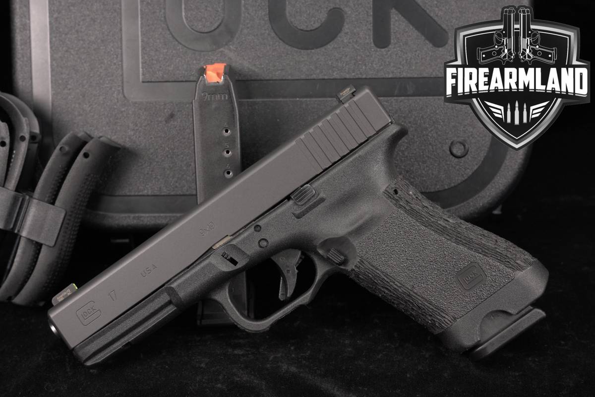 Glock 17 Gen3 G17 Gen 3 9mm 4.49 +2 MAGS & ORIG CASE