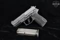 Sig Sauer SP2022 9mm Luger (9x19 Para) Nitron in Excellent Condition Image 2