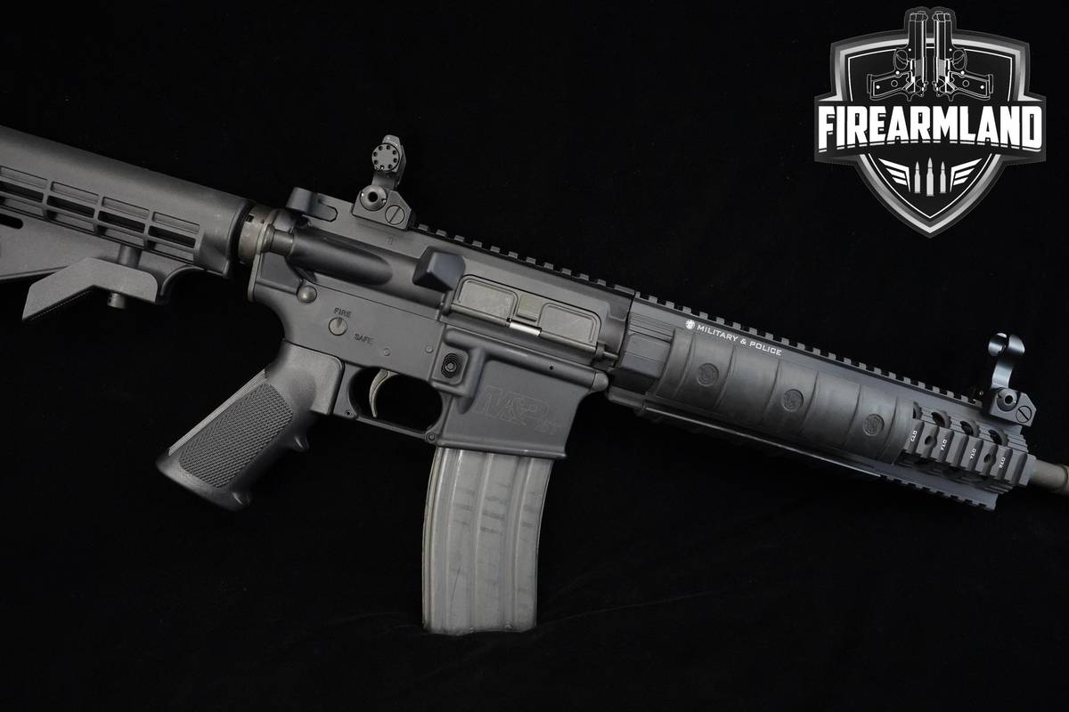 Smith & Wesson (S&W) M&P15 5.56 NATO AR-15 AR15 AR S&W-M&P15 M&P-15 +5 MAGS