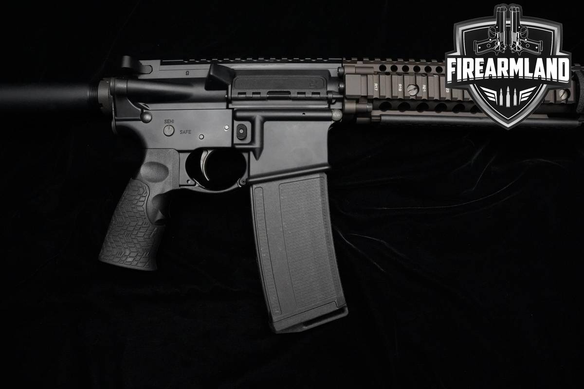 LIKE-NEW Daniel Defense DDM4 MK18 AR-15 AR15 AR Daniel-Defense DDM4 +2 MAGS