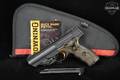 2015 Browning Buck Mark Black Label Carbon Fiber .22 LR Carbon Fiber/Matte Black in Excellent Condition Image 2
