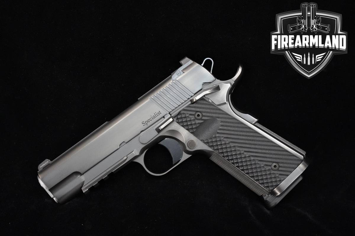 Dan Wesson Specialist Distressed 45 ACP 1911 4.2" Dan-Wesson 1911 DUTY