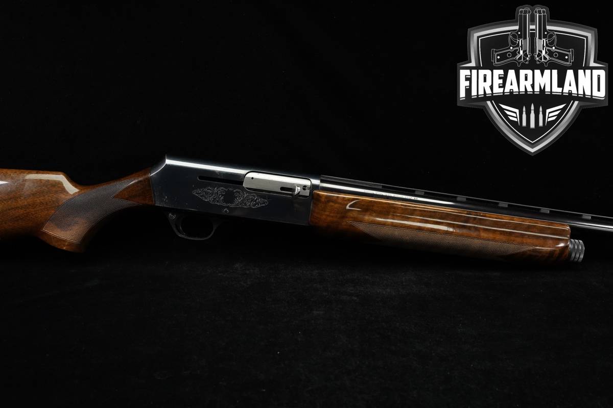 VINTAGE 1974 Browning B-2000 Field 12-Gauge 28" Vent Rib Blued & Walnut
