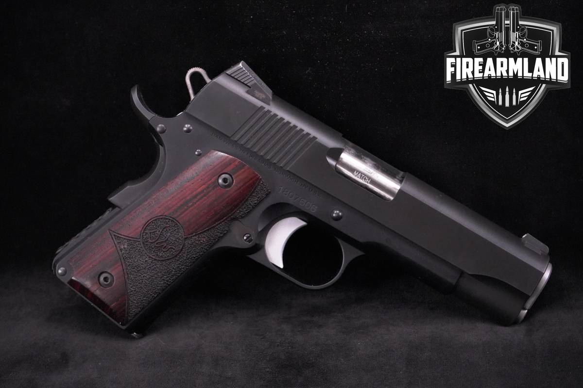 Dan Wesson CCO Commander 45 ACP 1911 4.25" +2 MAGS & ORIG CASE