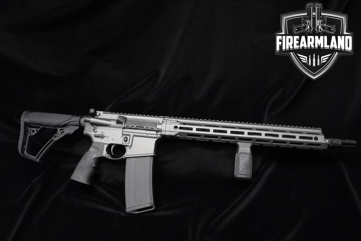 Daniel Defense DDM4-V7 5.56 NATO 16" DDM4V7 DD-M4 AR-15 AR15 +3 MAGS