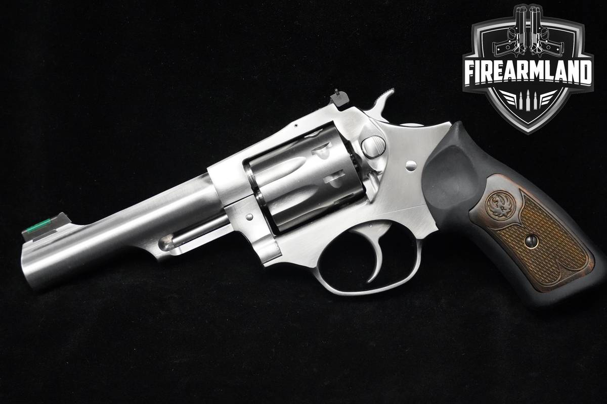 8-SHOT Sturm Ruger SP101 22LR 4.2" Satin Stainless Ruger SP-101 +ORIG CASE