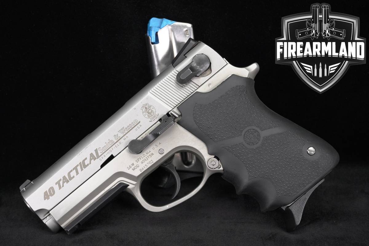 Smith & Wesson 4013TSW 3rd Gen 40 S&W 3.5 Stainless 4013-TSW +2 MAGS