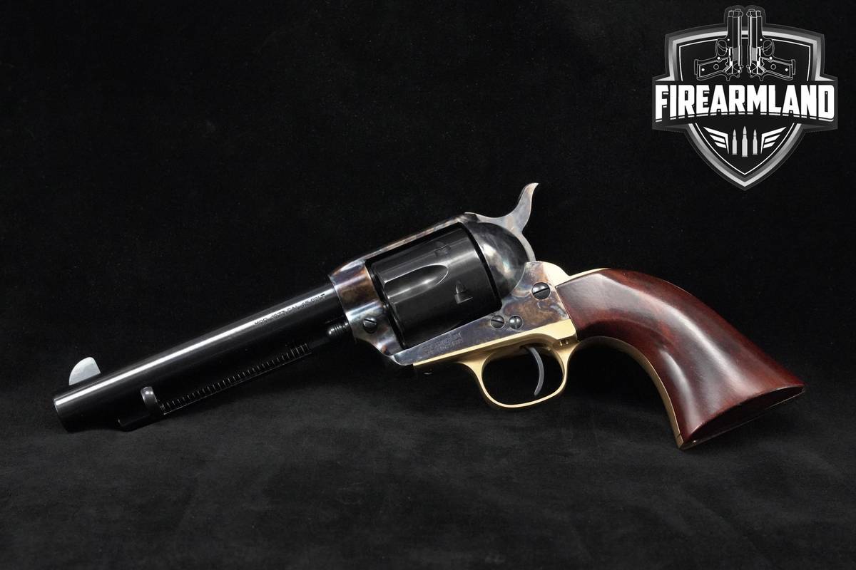 SIX-SHOOTER Uberti Model 1873 Single Action Army 45-Colt 5.5" Uberti SAA