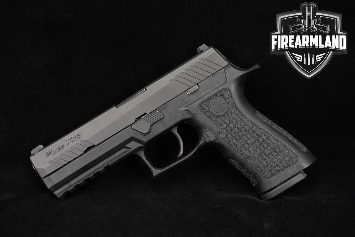 Sig Sauer P320 Full-Size 9mm 4.7" P-320 Defense Pistol +2 MAGS & ORIG CASE