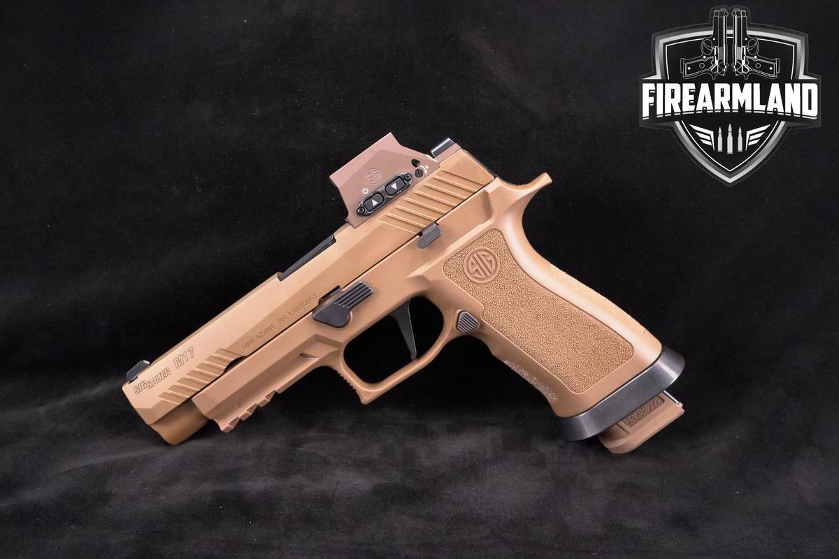 Sig Sauer M17 XSeries 9mm Sig-Sauer M17X P320 3 MAGS, CASE & ROMEO-M17