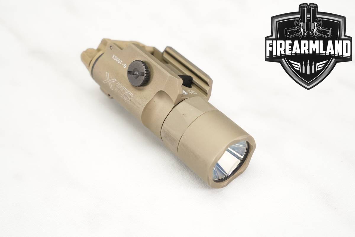 SureFire X300 Turbo X300T-B 650 Lumens & 66,000 Candela Weapon Light X-300