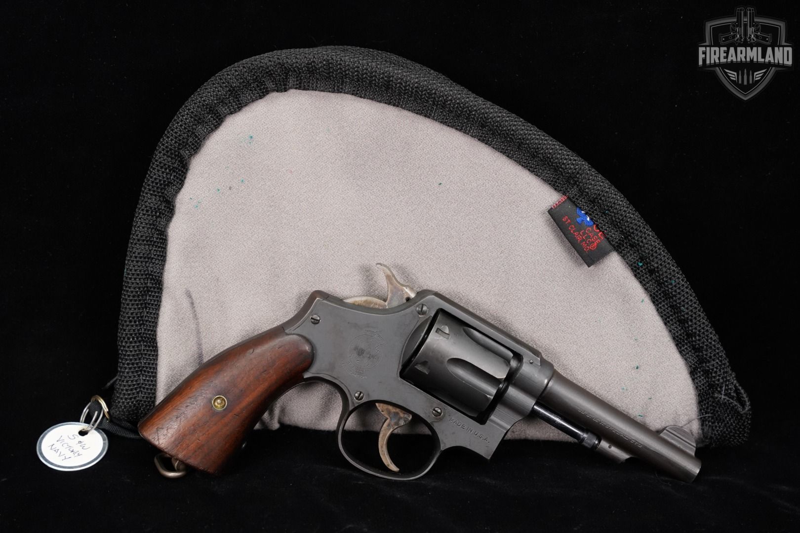 Vintage 1943 Smith & Wesson Victory Model .38 Special 4
