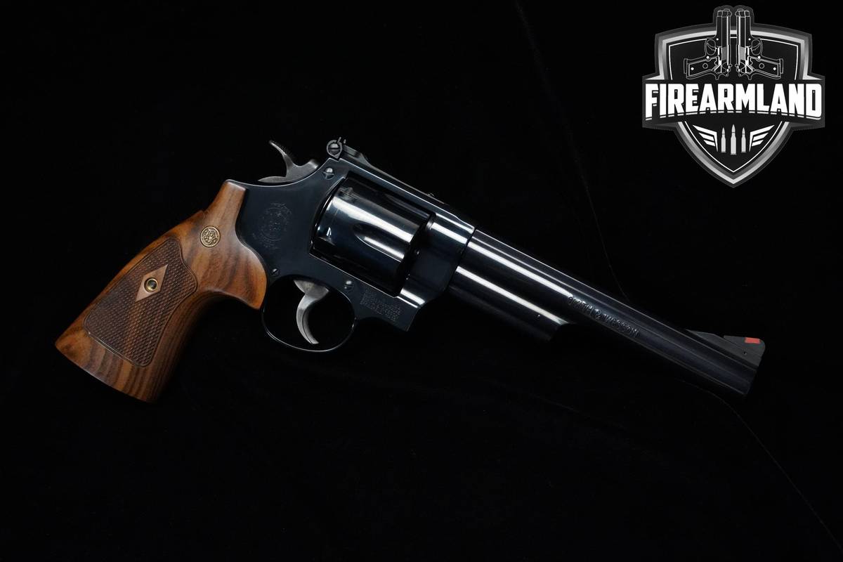 Smith & Wesson (S&W) Model 29-10 Classic 44 Magnum 6.5" S&W 29-10 ORIG CASE