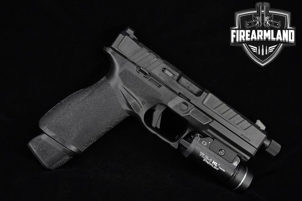 Springfield Armory Echelon FS Threaded 9mm Springfield Echelon +Streamlight