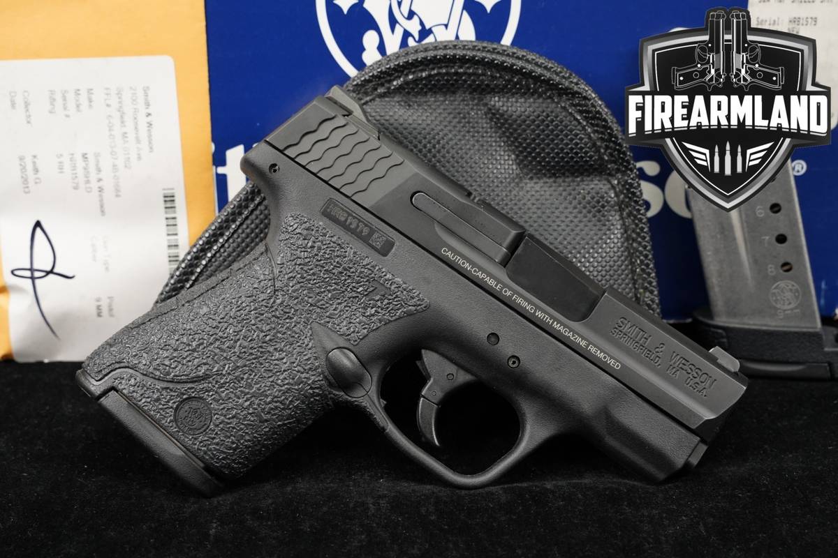 Smith & Wesson S&W M&P 9 Shield 9mm 3.1" 2MAGS & HOLSTER
