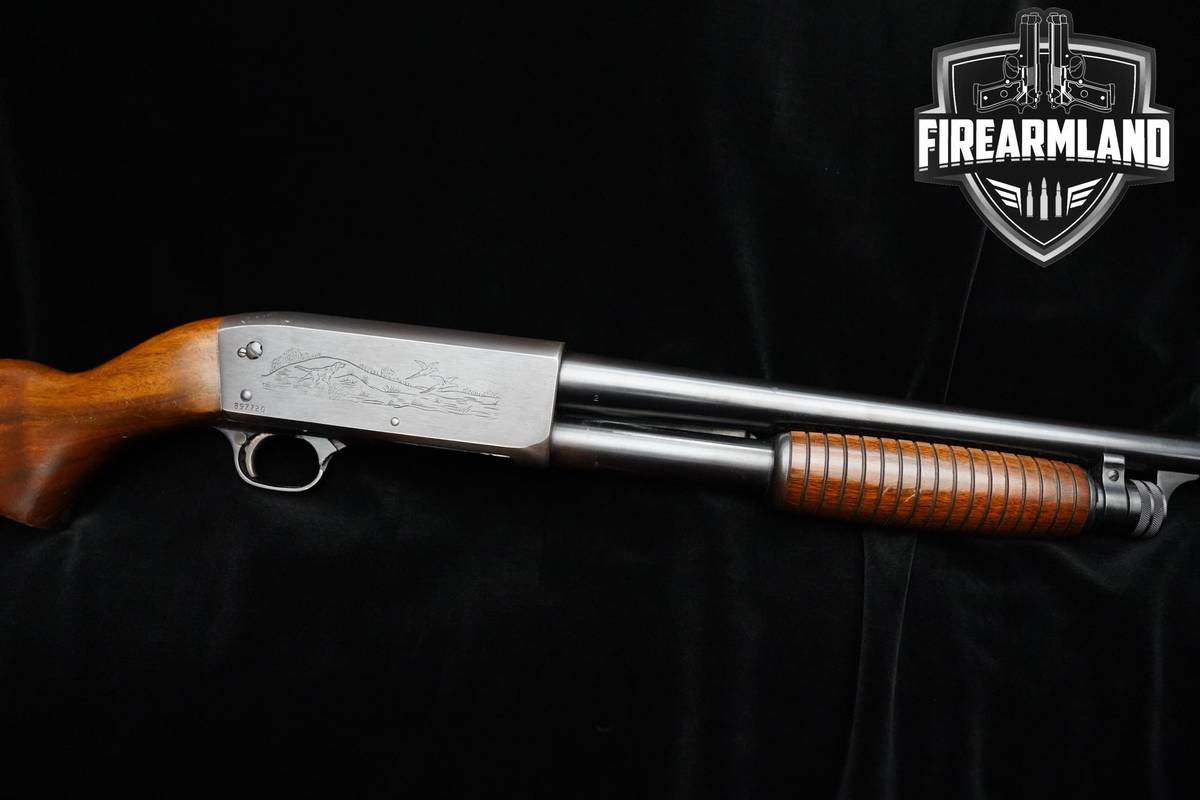 1965 Ithaca Model 37 Featherlight 12-Gauge 27.5" Blued Hunting Shotgun 4+1