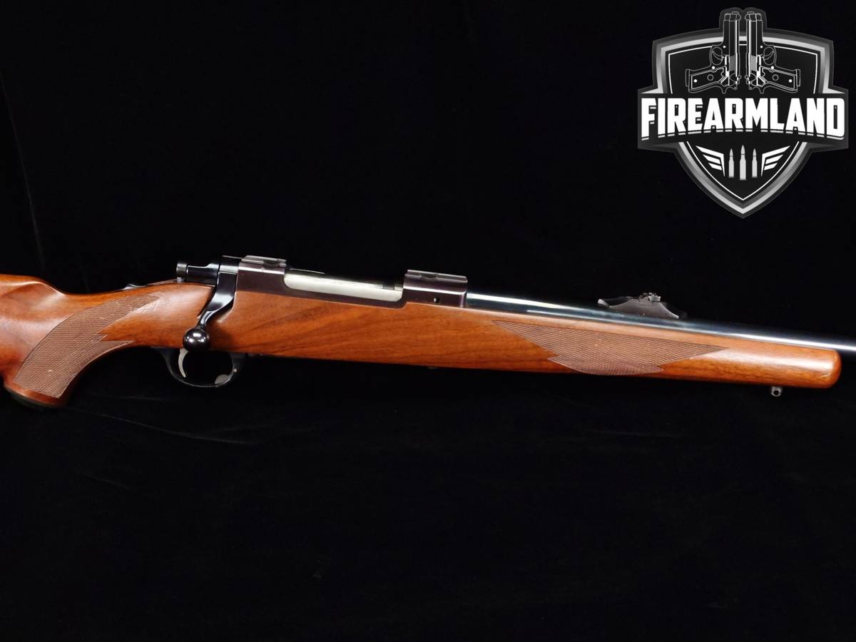 1992 Ruger M77 RS Tang Safety 7mm Remington Magnum 24" Blued & Walnut