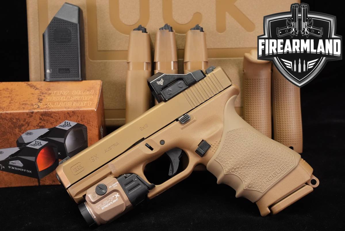 Glock 19X G19X 9mm 4.02" Coyote Tan +4 MAGS, ORIG BOX & SWAMPFOX OPTICS