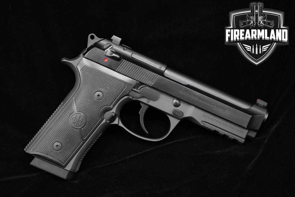 Beretta 92X Centurion 9mm 4.4" Black Bruniton Beretta +3 MAGS & ORIG CASE