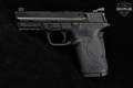 Smith & Wesson (S&W) M&P 380 Shield EZ M2.0, No Thumb Safety .380 ACP Black in Excellent Condition Image 4