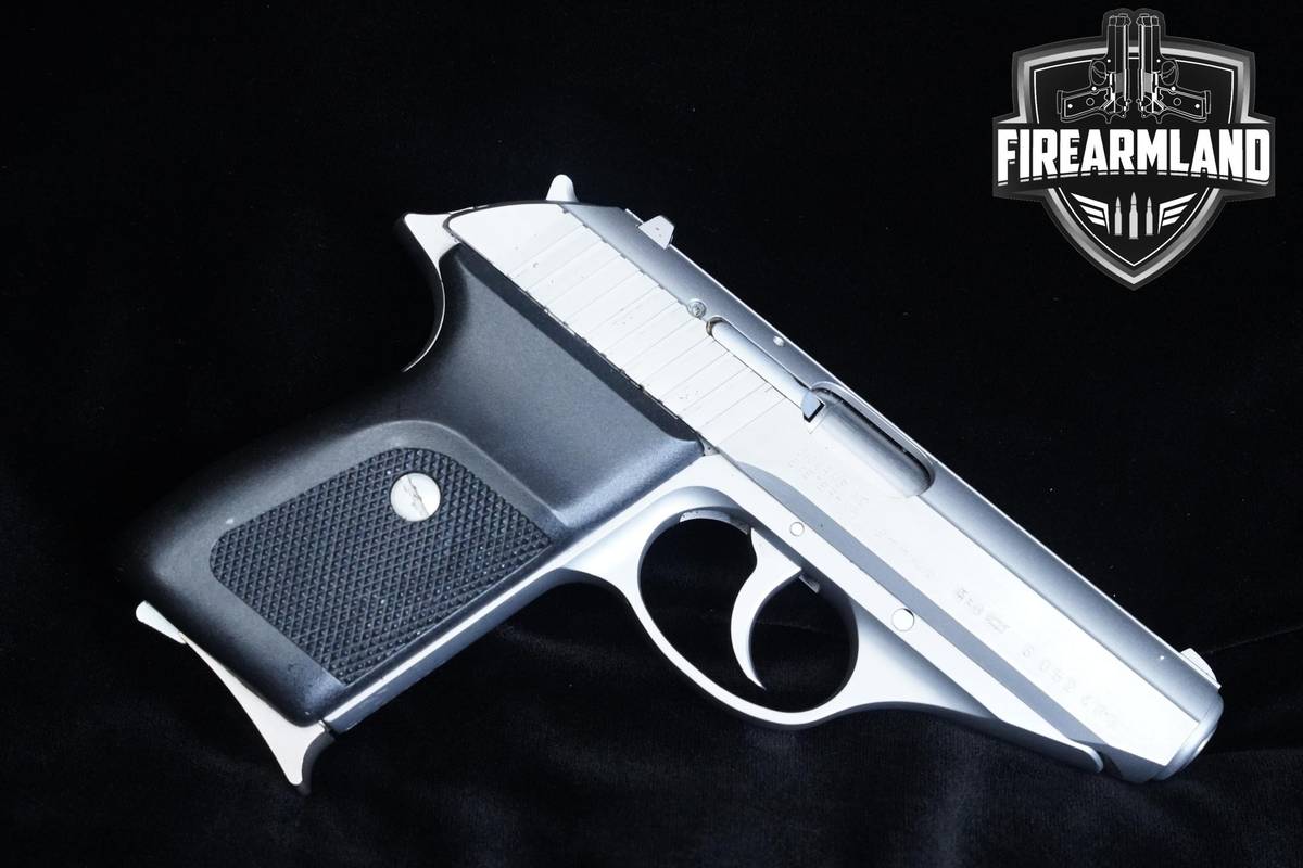 1995 Sig Sauer P230 SL 380 ACP 3.6" Sig-Sauer P230 P-230 4 MAGS & ORIG CASE