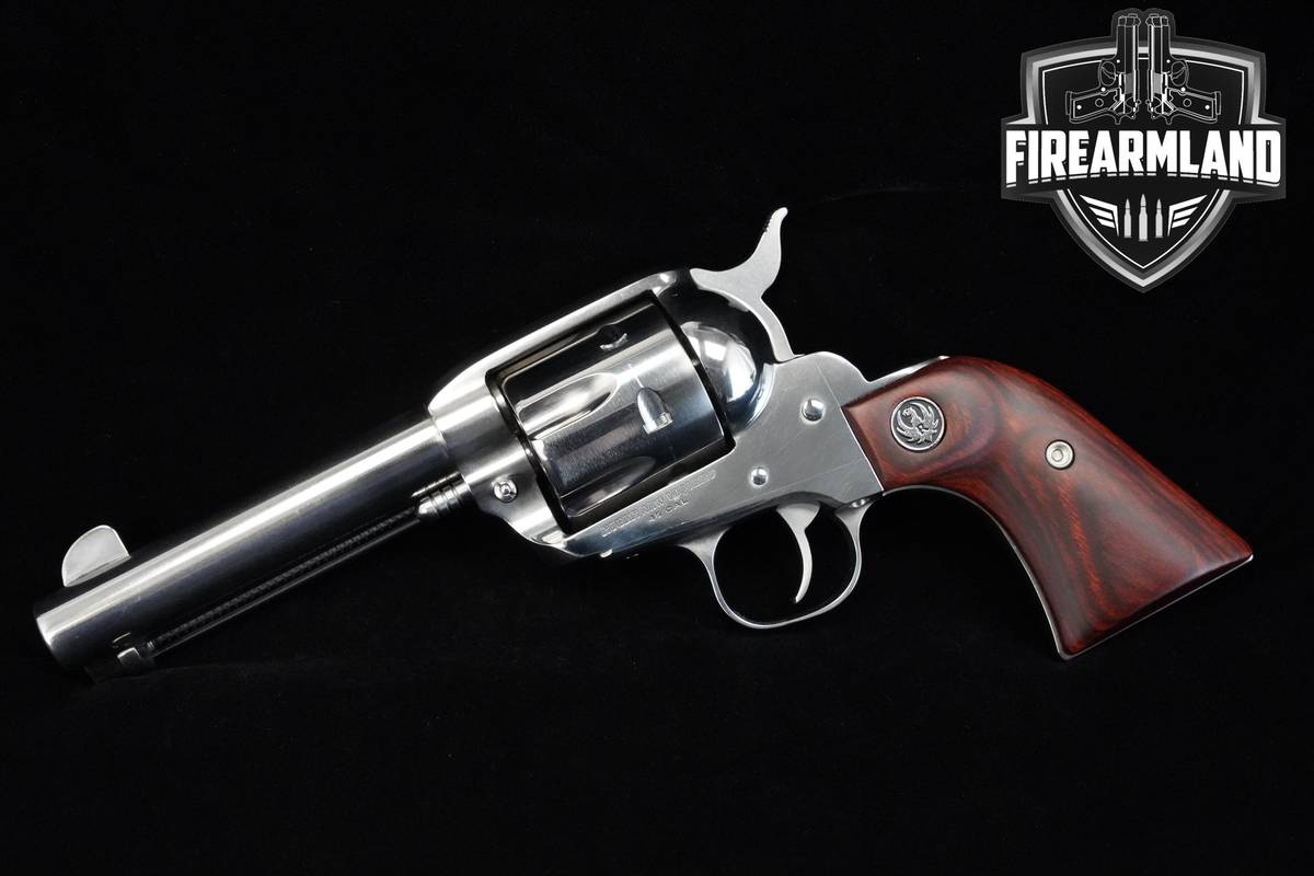 MINTY Sturm Ruger New Vaquero Stainless 45-Colt 4.62" Ruger +ORIG CASE