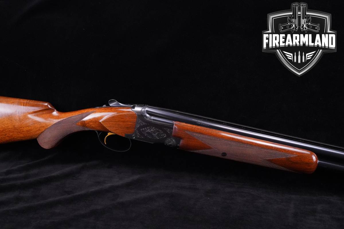 OVER/UNDER 1961 FN-Browning Superposed Magnum Grade I 12-Gauge 30" Blued 3"