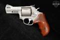 Taurus Tracker 692 .357 Magnum / 9mm Stainless in Good Condition Image 4