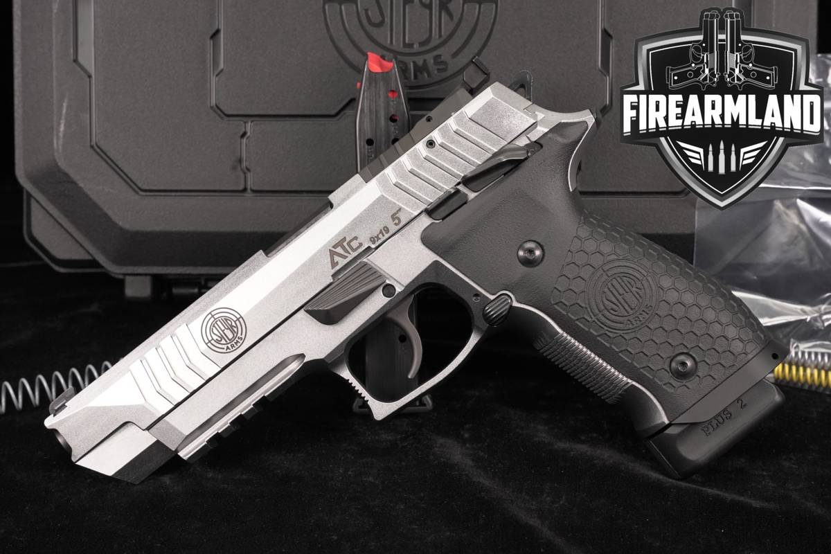 Steyr Arms ATc 5" Base OR 9mm Two-Tone Grey & Silver +2 MAGS & ORIG CASE