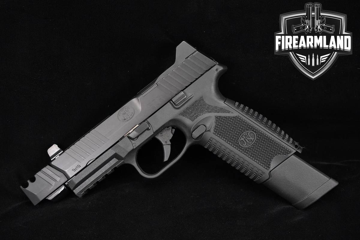 COMPENSATED FN America 509 Tactical 9mm 4.5" FN509 +2 MAGS & ORIG CASE