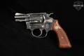 1975-1976 Smith & Wesson (S&W) Model 37 Chiefs Special Airweight .38 Spl. Bright Nickel in Very Good Condition Image 3