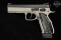 CZ Shadow 2 Urban Grey 9mm Luger Two-Tone Urban Grey in Excellent Condition Image 5