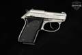 Beretta 3032 Tomcat Inox .32 ACP Stainless in Very Good Condition Image 4