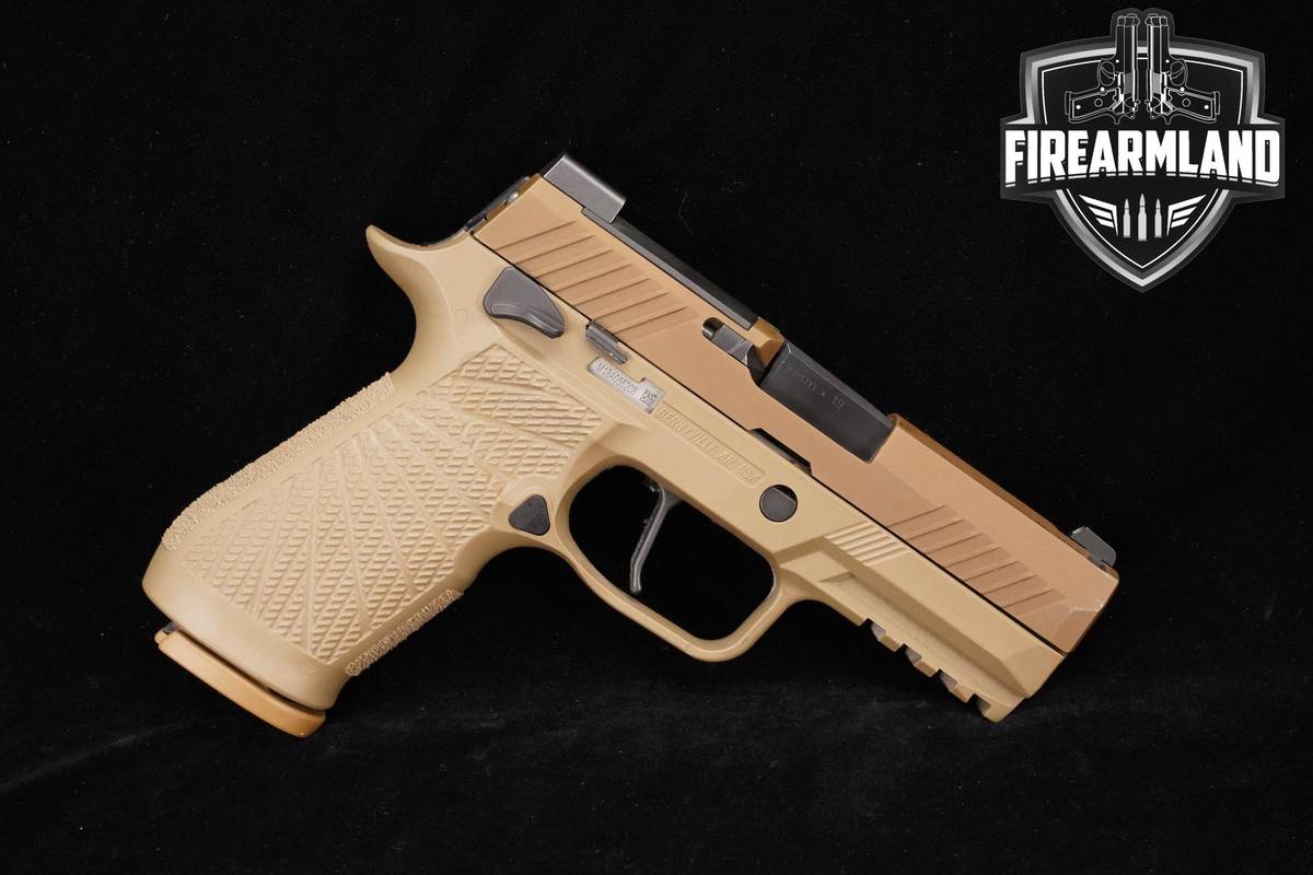 Sig Sauer P320 M18 9mm 3.9" Coyote Tan P 320 M 18 +2 MAGS & ORIG CASE