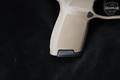 Sig Sauer P320 FDE 9mm Luger FDE (Flat Dark Earth) in Very Good Condition Image 4
