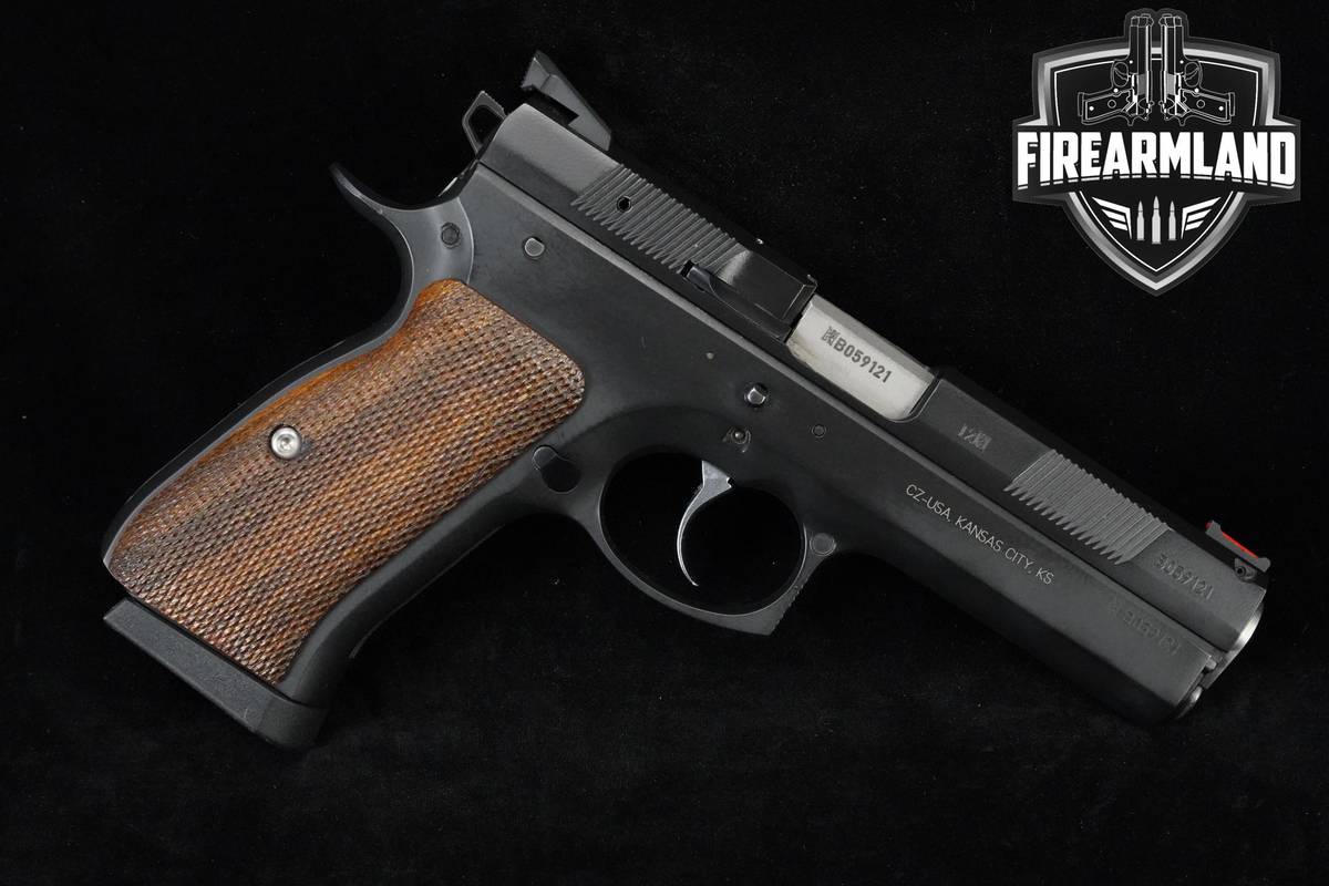 CZ 97B Full Size 45 ACP DA/SA 4.6" BBL CZ 97-B +3 MAGS & ORIG CASE