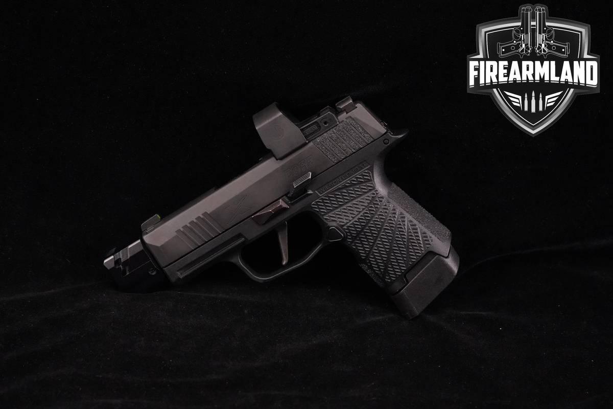 Sig Sauer P365X ROMEOZero P365 9mm 3.1" P-365 +3 MAGS, ORIG CASE & OPTIC