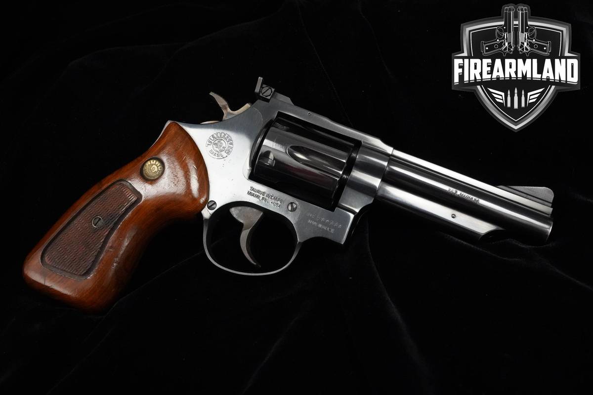 Taurus Model 66 357 Magnum 4" Blued Taurus 66 DA/SA +HOLSTER