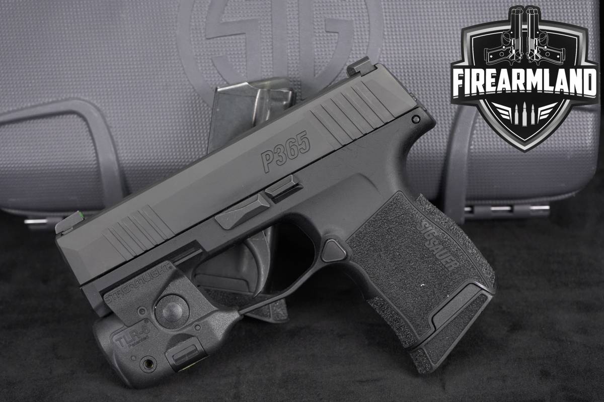 Sig Sauer P365 9mm 3.1 P 365 +2 MAGS, ORIG CASE, STREAMLIGHT TLR-6