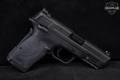 Smith & Wesson (S&W) M&P9 Shield EZ M2.0 Thumb Safety (TS) 9mm Luger Black in Excellent Condition Image 3