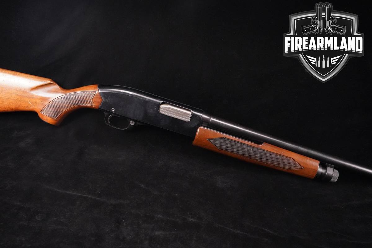 Winchester Model 1200 Field Grade 12-Gauge 28" Blued & Walnut 2-3/4"