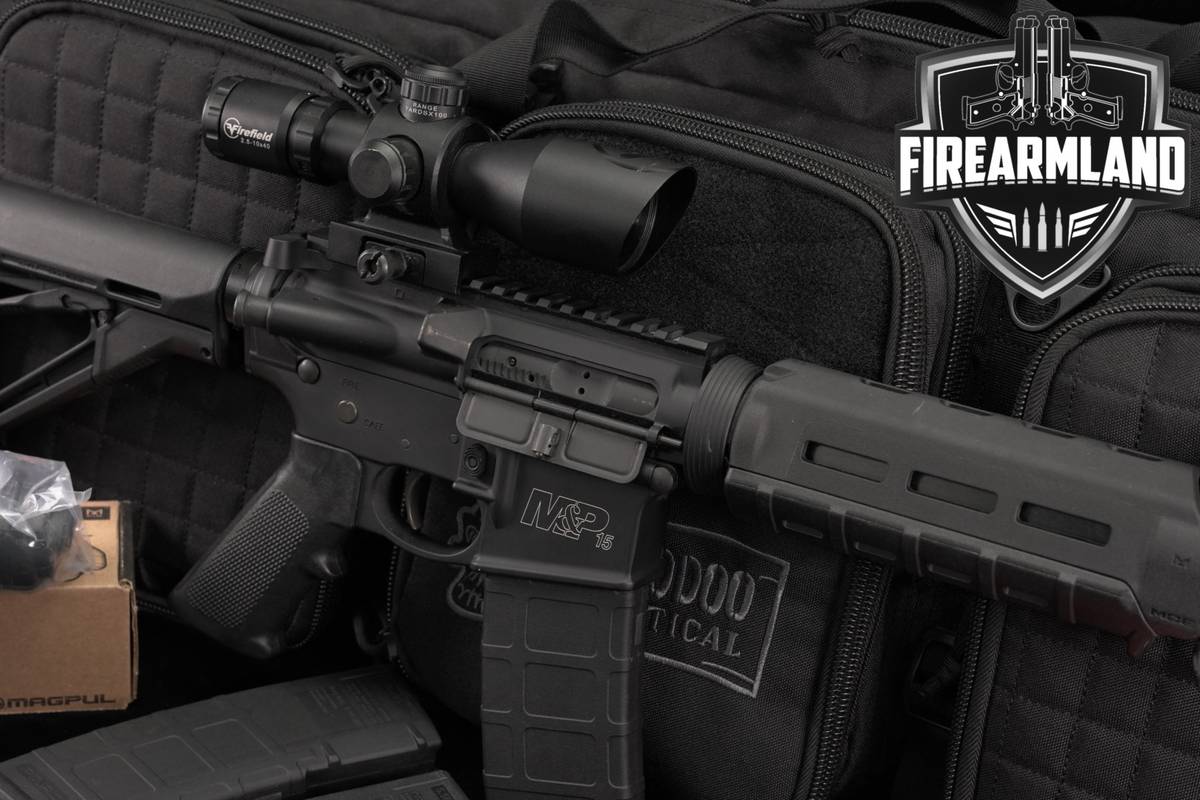 Smith & Wesson M&P-15 5.56 NATO S&W AR15 AR M&P15 +5 MAGS, FIREFIELD SCOPE