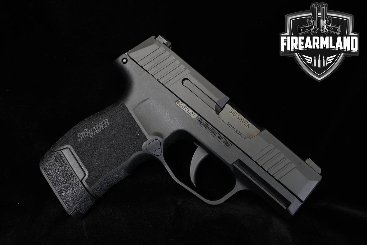 Sig Sauer P365 TACPAC 9mm Sig-Sauer P365 P-365 +3 MAGS, ORIG CASE & HOLSTER