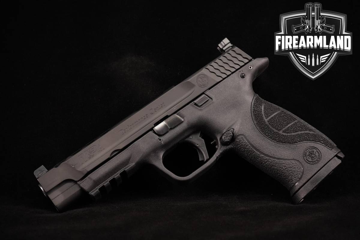 Smith & Wesson S&W M&P40L Performance Center Ported 40S&W 5.0" M&P40 L MAGS