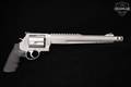 2015 Smith & Wesson (S&W) Model 500 Performance Center Hunter 500 S&W Magnum Satin Stainless in Excellent Condition Image 3