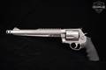 2015 Smith & Wesson (S&W) Model 500 Performance Center Hunter 500 S&W Magnum Satin Stainless in Excellent Condition Image 5