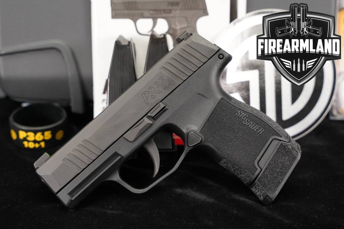 Sig Sauer P365 9mm 3.1" P 365 +3 MAGS & ORIG CASE