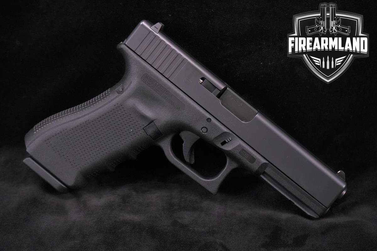 Glock 17 Gen4 9mm 4.49" G17 Gen 4 +3 MAGS
