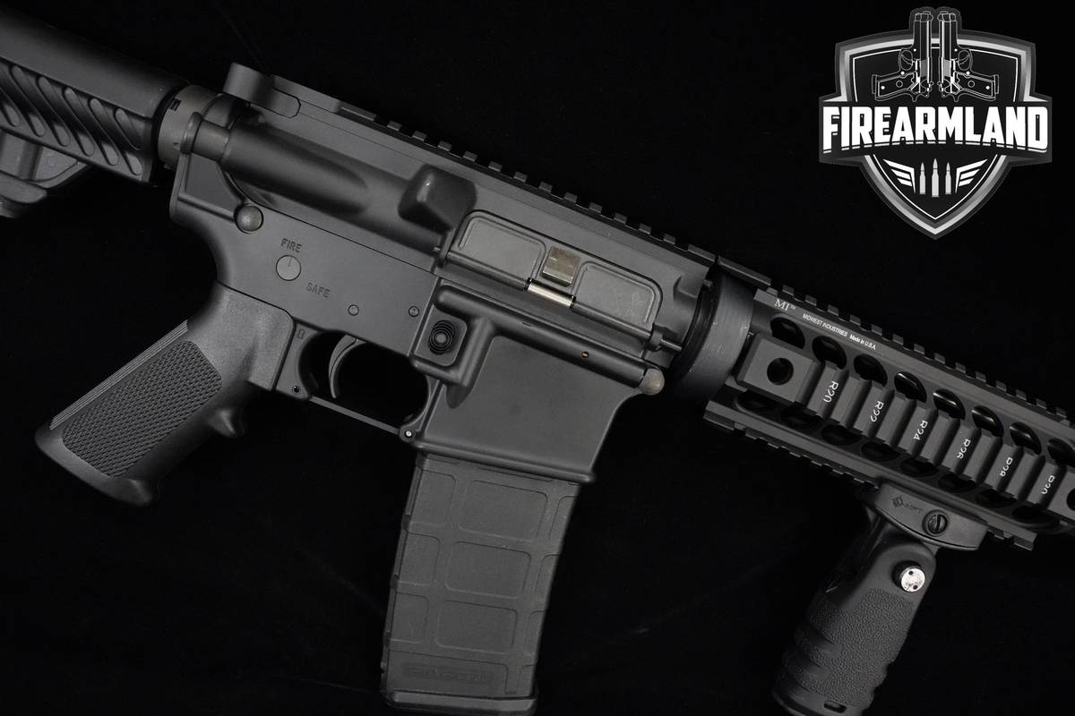 DPMS Panther Arms A-15 5.56 NATO AR-15 AR15 AR 16" DPMS-A-15